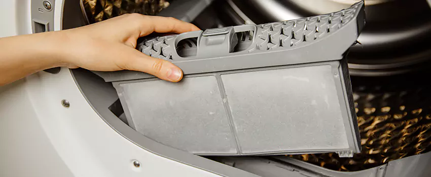 Signs Of A Clogged Dryer Lint Trap in Houma, Louisiana